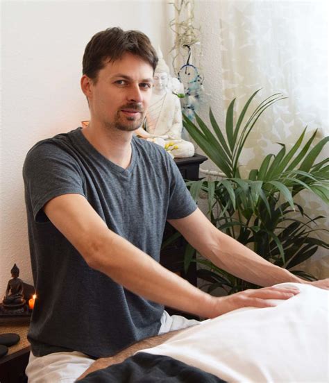 Erotic massage Ostseebad Binz
