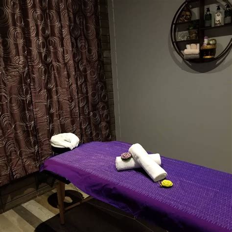 massage-érotique Abbotsford
