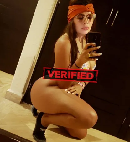 June sexy Prostituta Serzedo