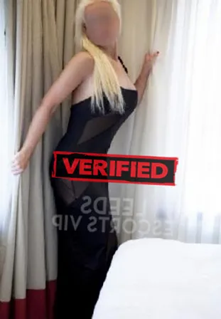 Britney cunnilingus Encontre uma prostituta Alijo